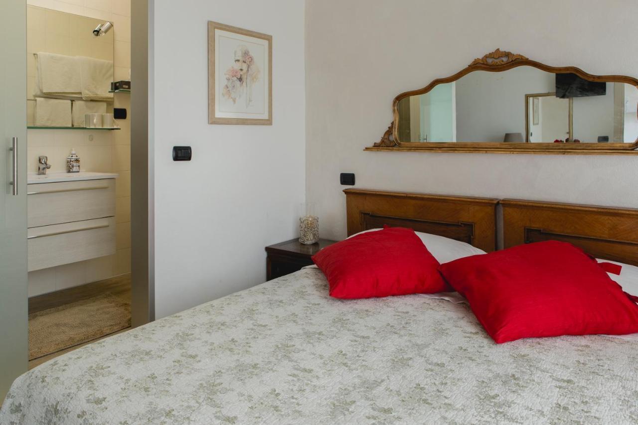 Casa Ginev Room & Apartments Bardolino Extérieur photo